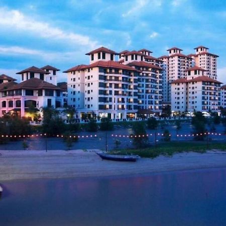 Instay Leisure Mahkota With Sea/Pool View Малакка Экстерьер фото