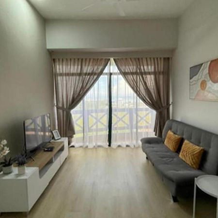 Instay Leisure Mahkota With Sea/Pool View Малакка Экстерьер фото